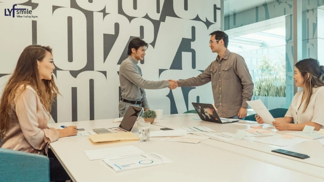 The role of leadership in fostering employee wellness - Lyfsmile